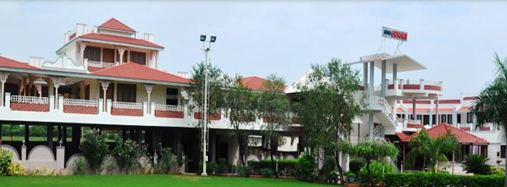 Hotel Ghunghat - Gandhinagar 01.jpg